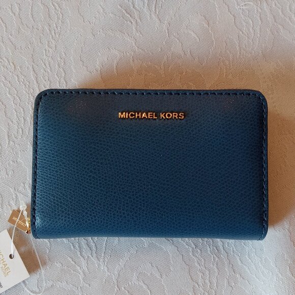 Michael Kors Small Zip Around Card Case - Picture 1 of 7